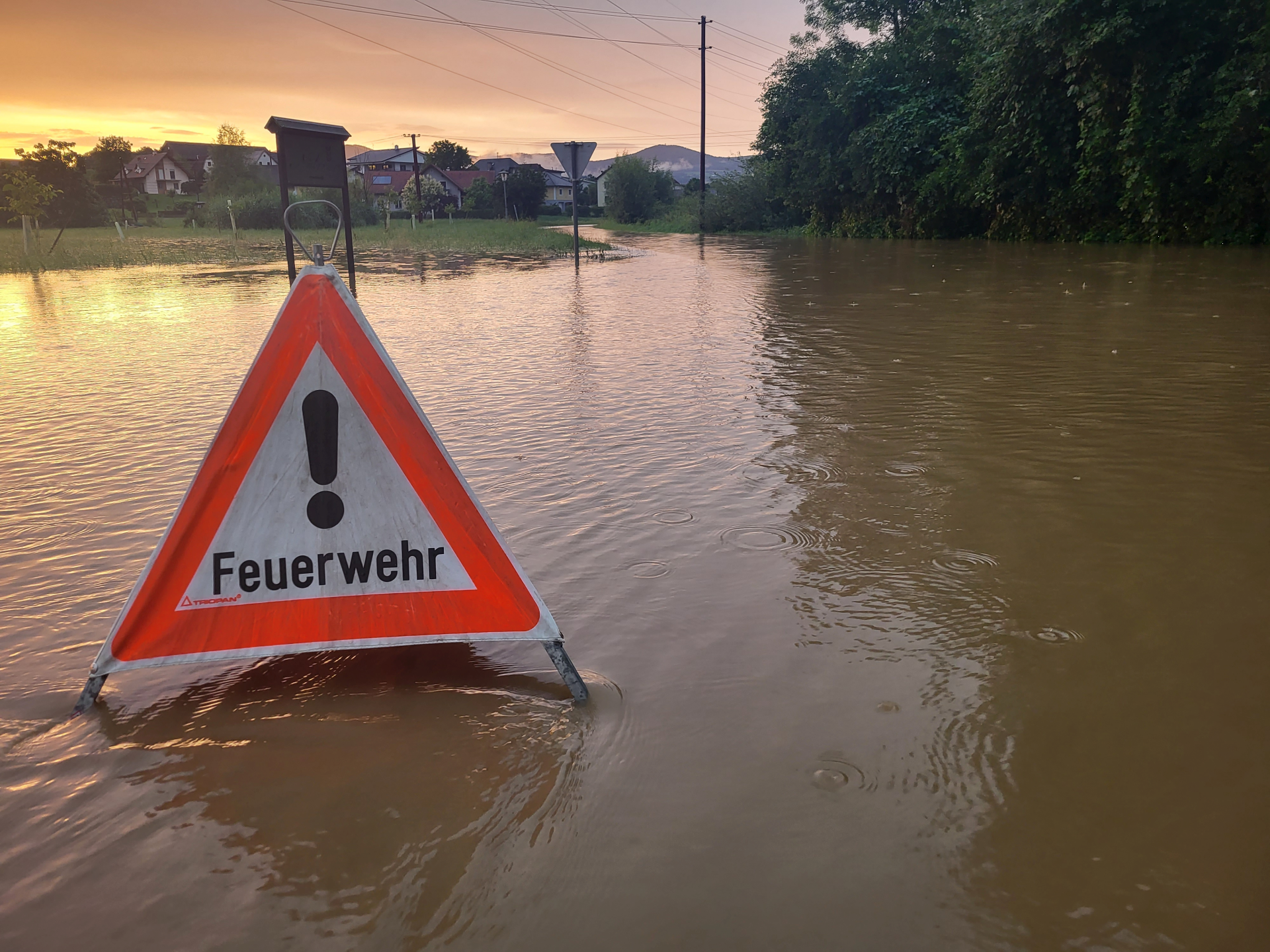 Überschwemmung in Unterdombach